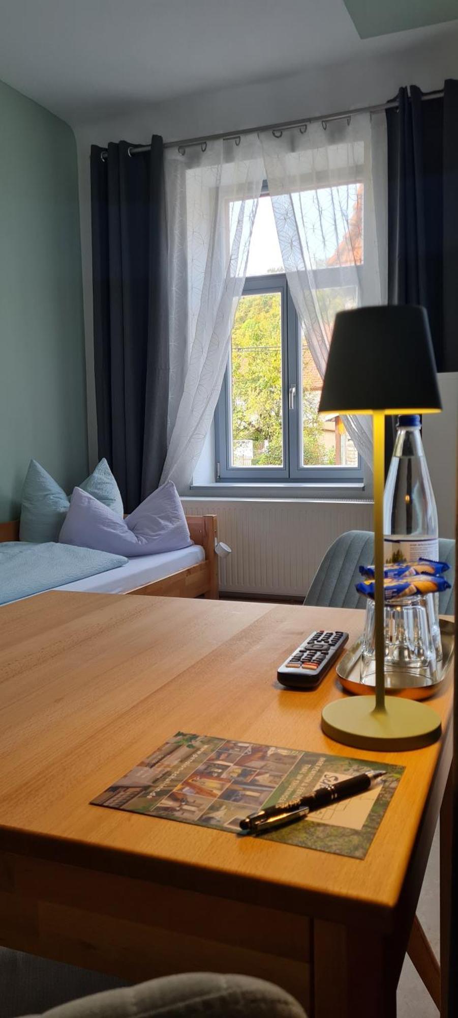 Pension Schul Inn Ruhla Εξωτερικό φωτογραφία